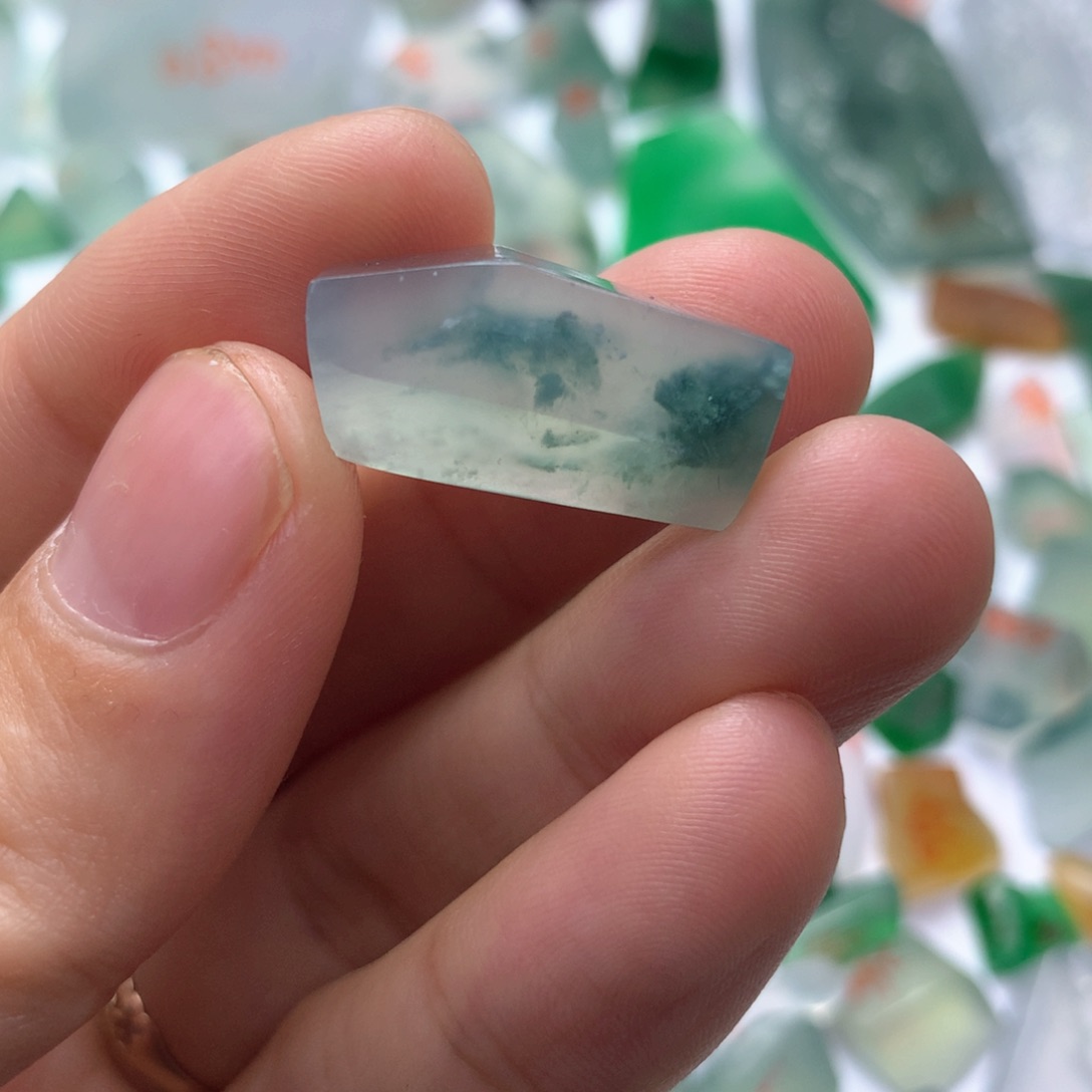 定制翡翠未镶嵌天然缅甸翡翠吊坠挂件