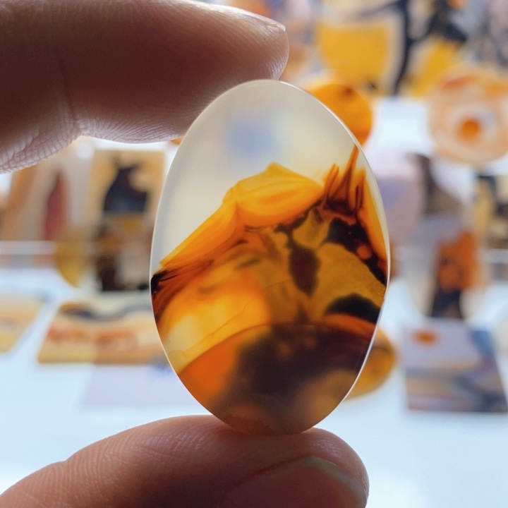 玛瑙/玉髓颈饰未镶嵌