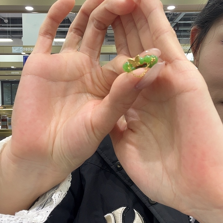 和田玉未镶嵌戒指