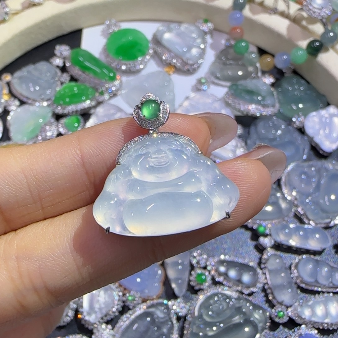 翡翠18K金镶嵌颈饰精品