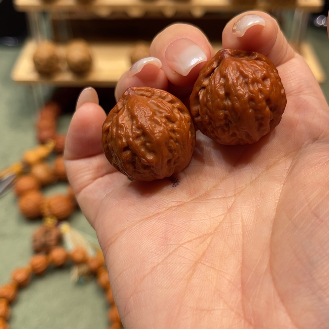 把件文玩核桃梅枝纹八棱