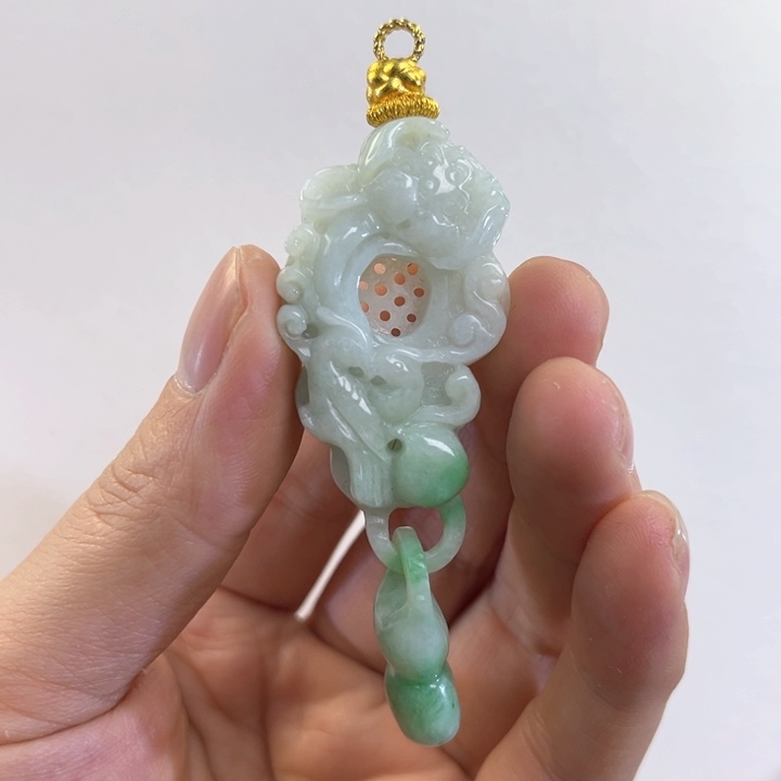 翡翠吊坠(赠链)未镶嵌代编织