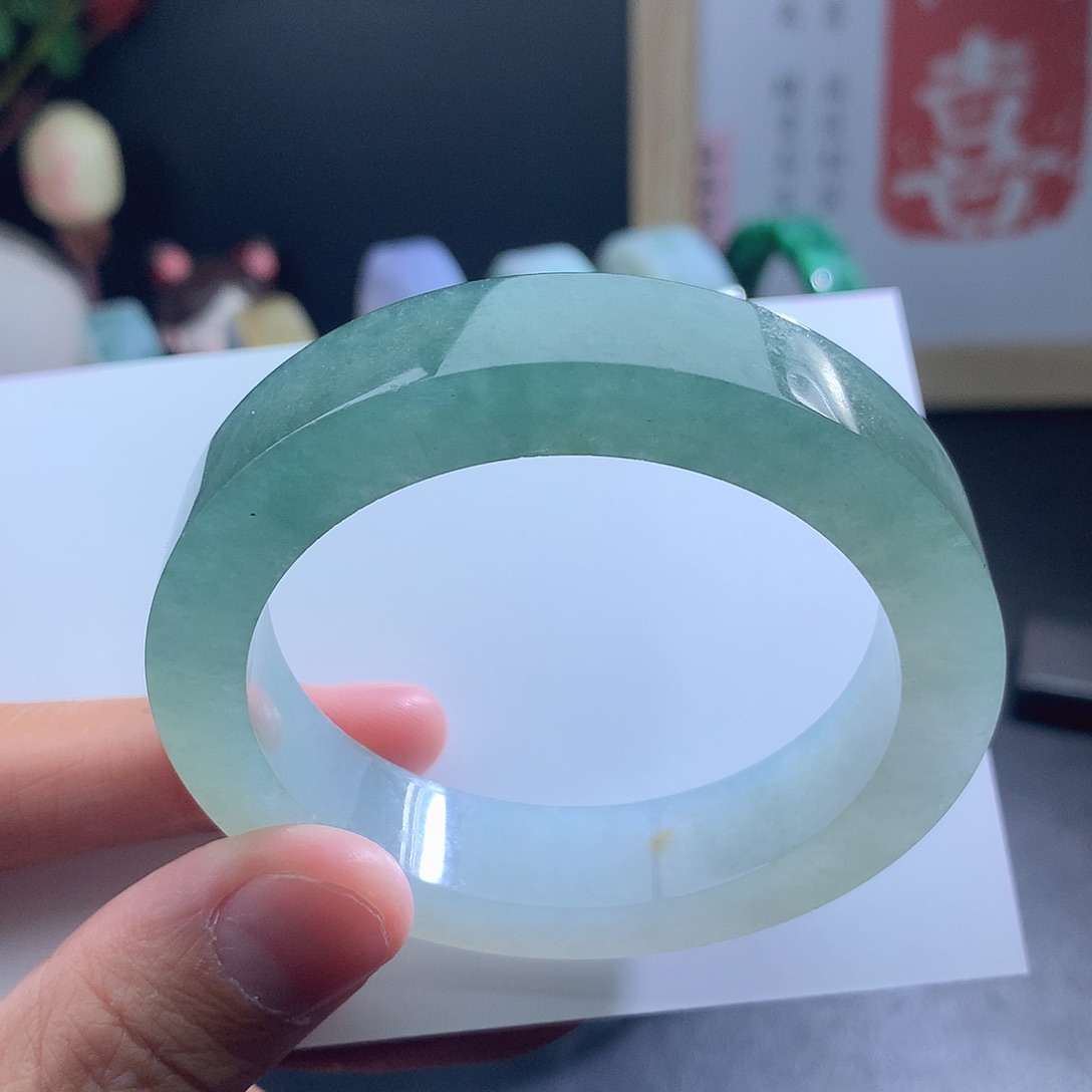 定制翡翠手镯未镶嵌