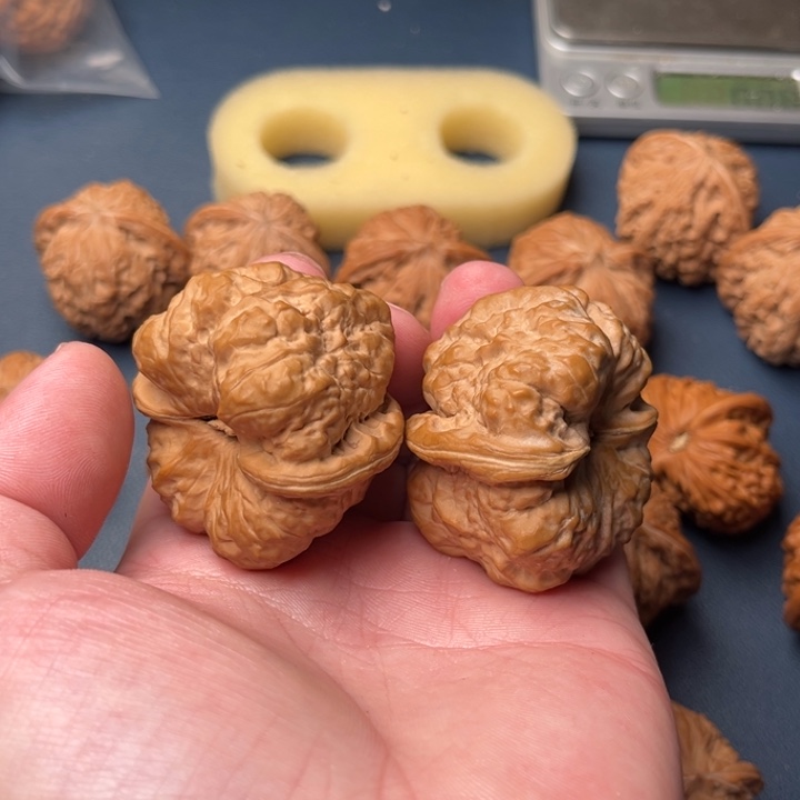 文玩核桃把件苏*安46蛤蟆头邮费顺丰到付