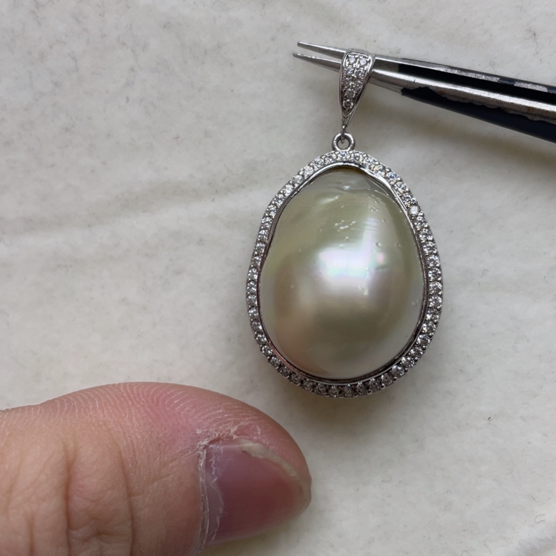 银S925镶嵌海水珍珠吊坠(不含链)