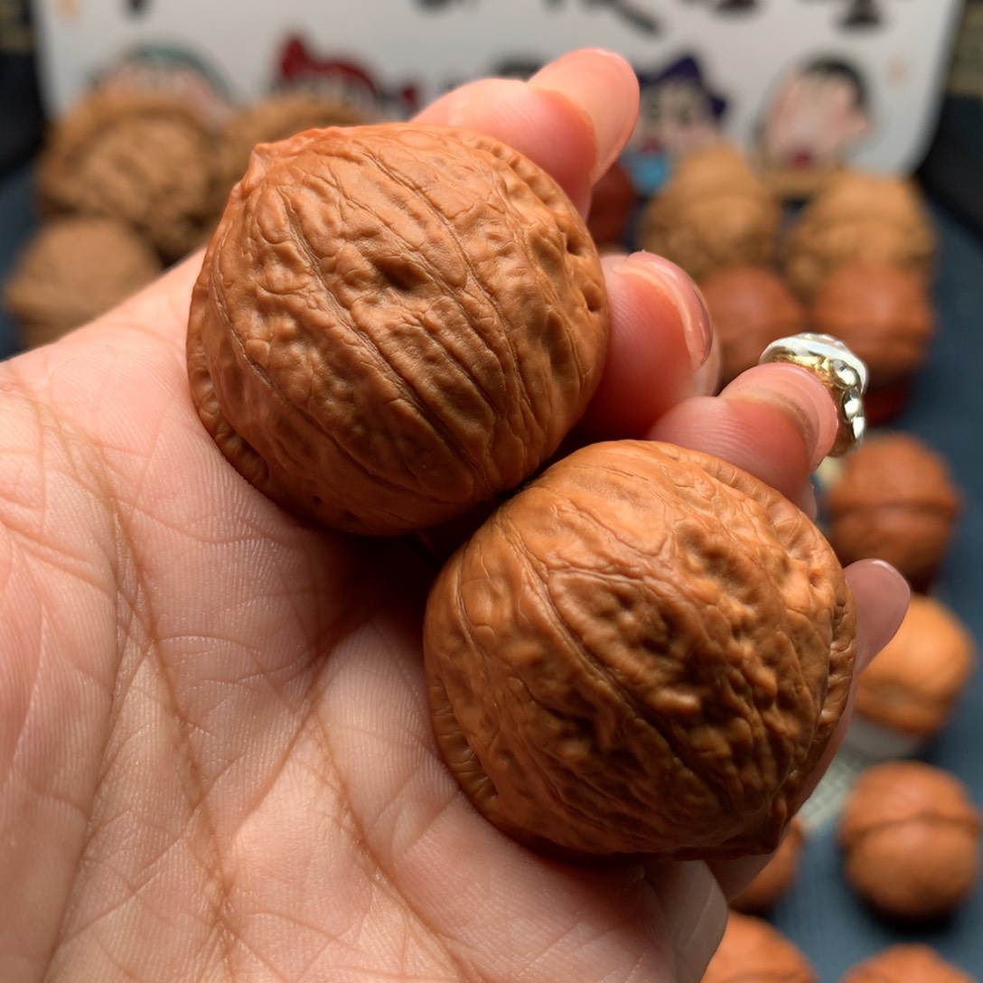 文玩核桃把件桃心官帽