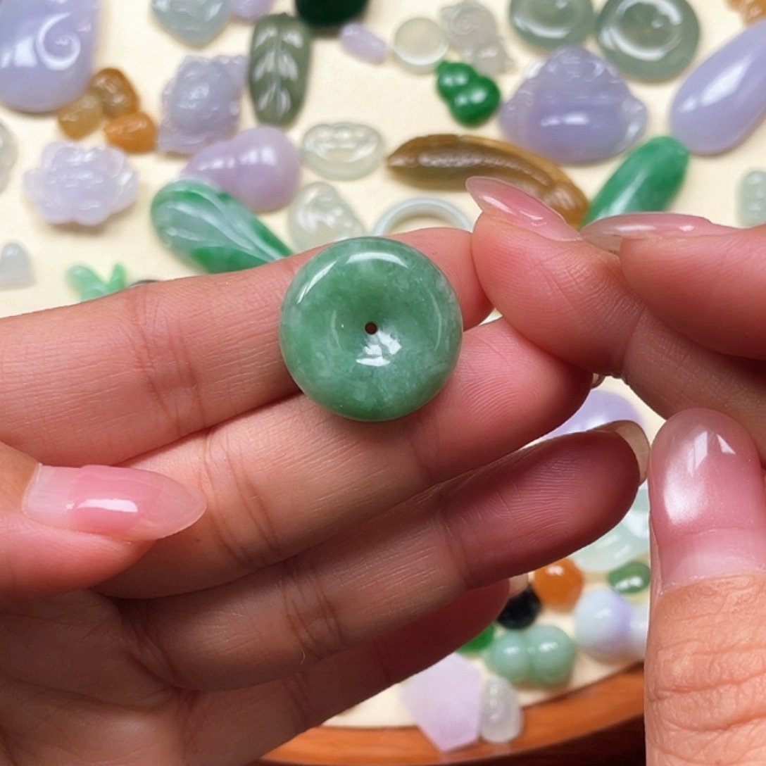 颈饰未镶嵌翡翠66666666）