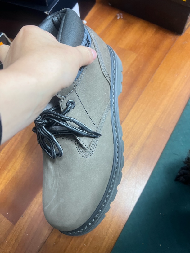 科罗啦哆户外工装靴头层牛皮