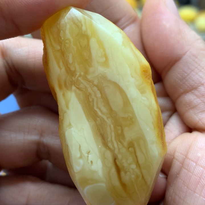 未镶嵌定制琥珀蜜蜡工坊原石定制