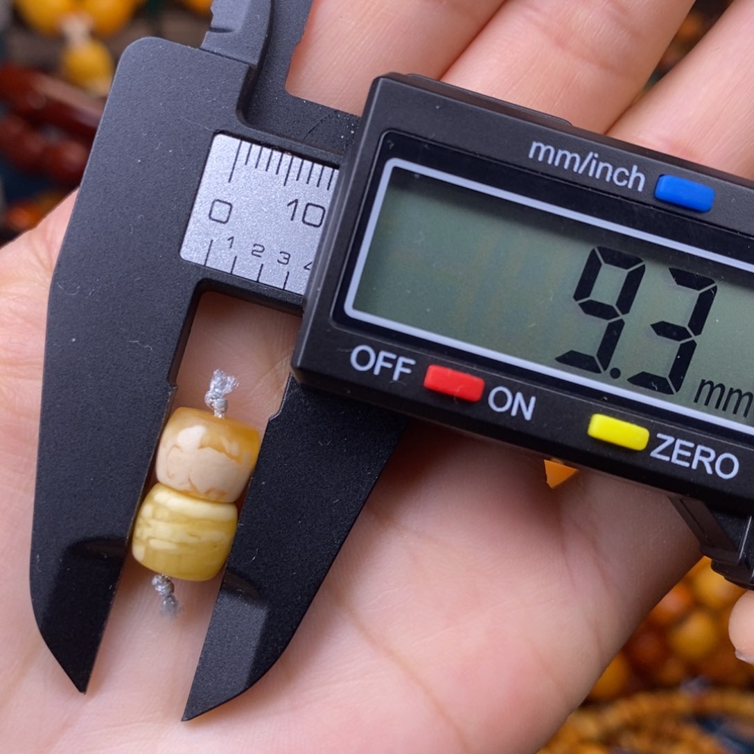 蜜蜡裸石未镶嵌蜜蜡