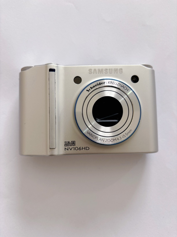 95新 Samsung/三星 蓝调NV106HD，1020万像素 学生适用CCD相机