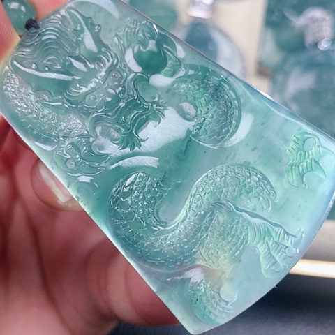 【闪购商品】翡翠颈饰未镶嵌天然翡翠