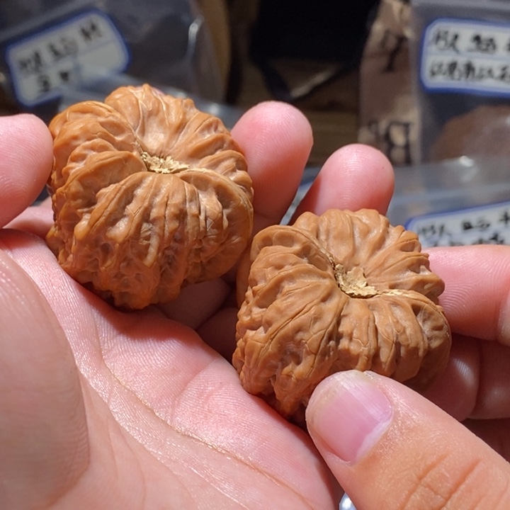 路***A文玩核桃吊坠41全品平谷凹底