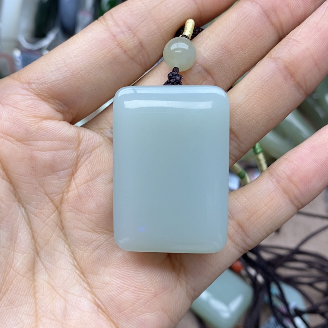 和田玉吊坠(不含链)未镶嵌满****星