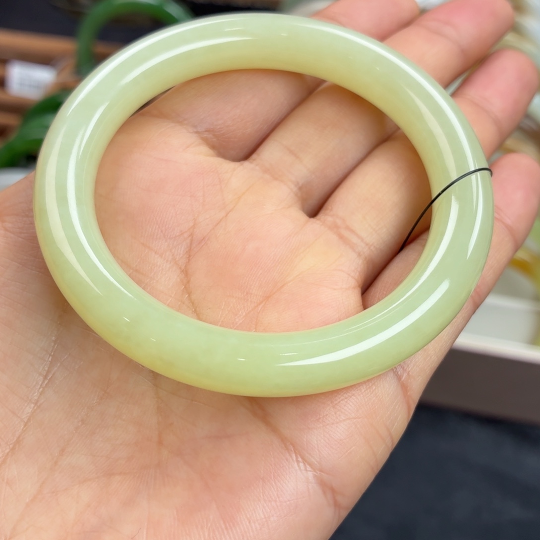 和田玉未镶嵌手镯黄口美人条54圈