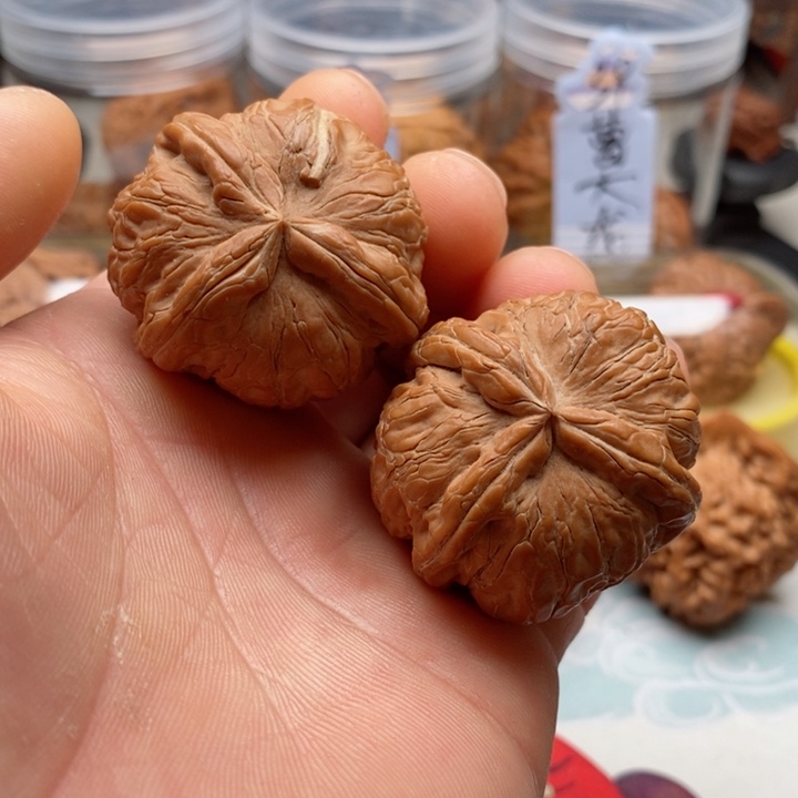 文玩核桃吊坠热*.38全品元宝三棱