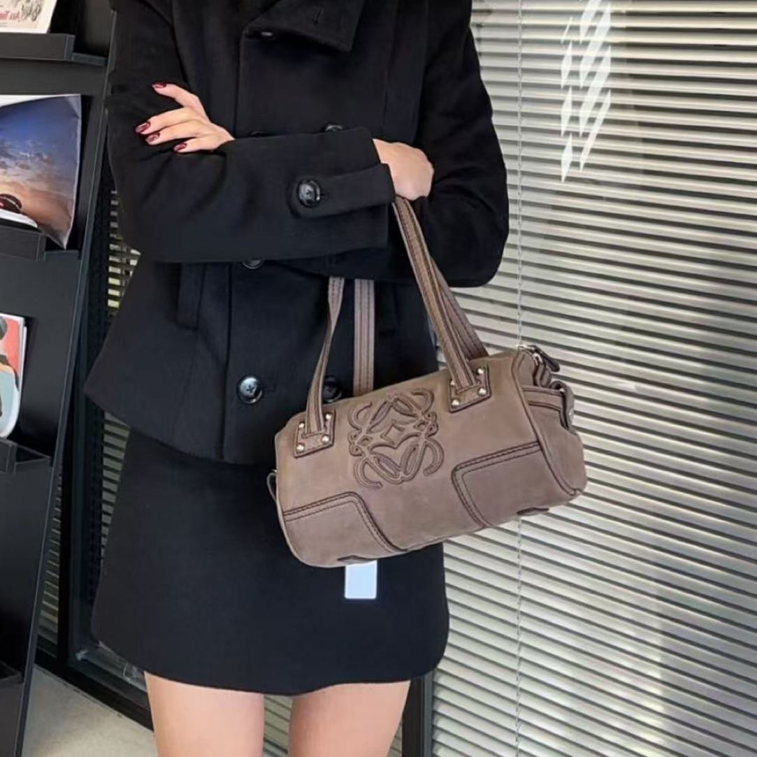 95新 LOEWE/罗意威 罗意威/单肩包/8922