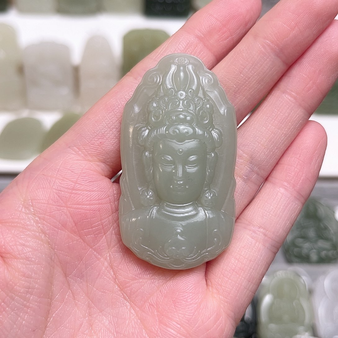 和田玉颈饰未镶嵌新疆且末观音首