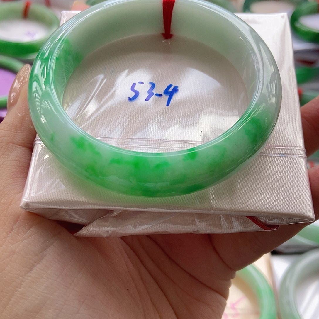 未镶嵌手镯翡翠8号