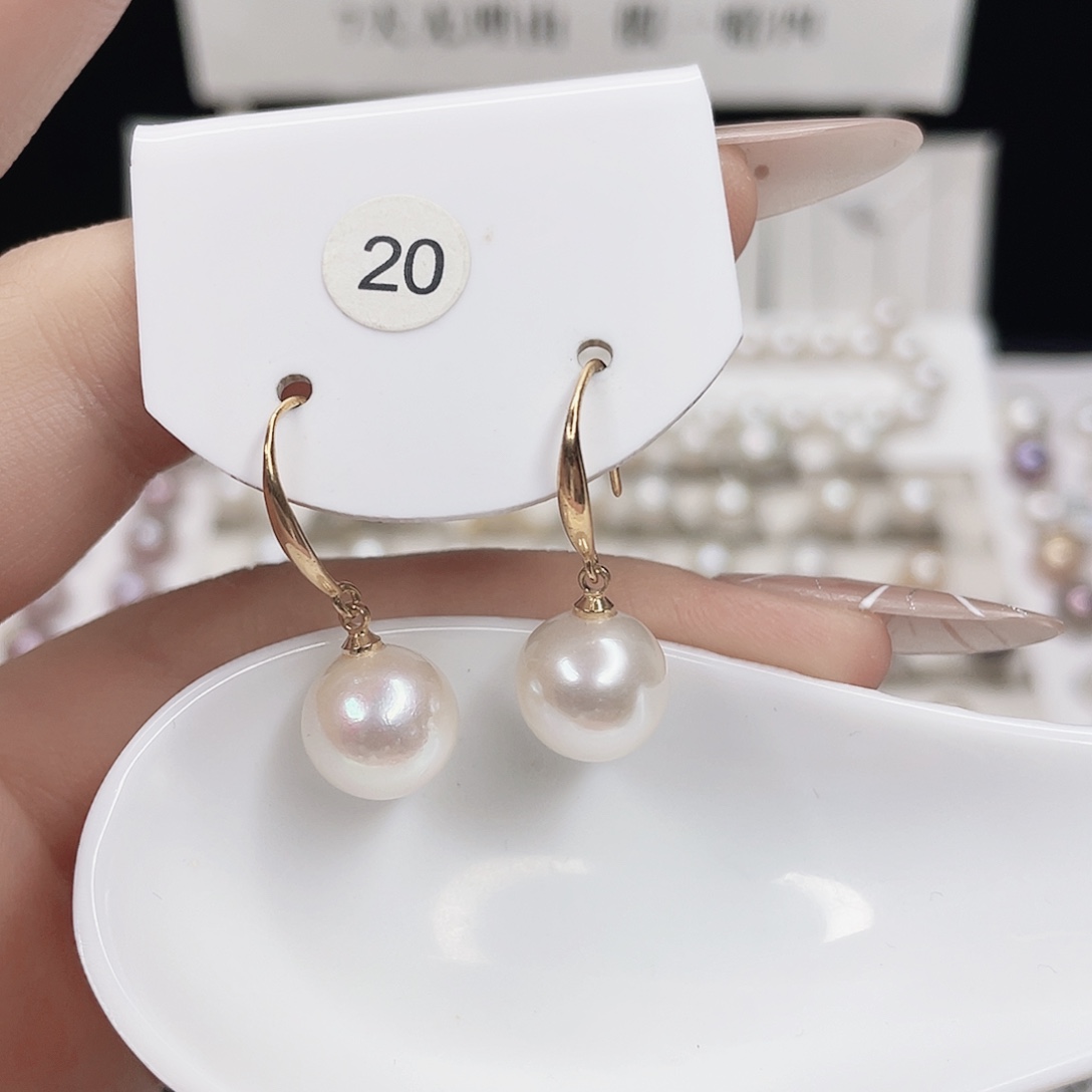 淡水珍珠吊坠(赠链)合金