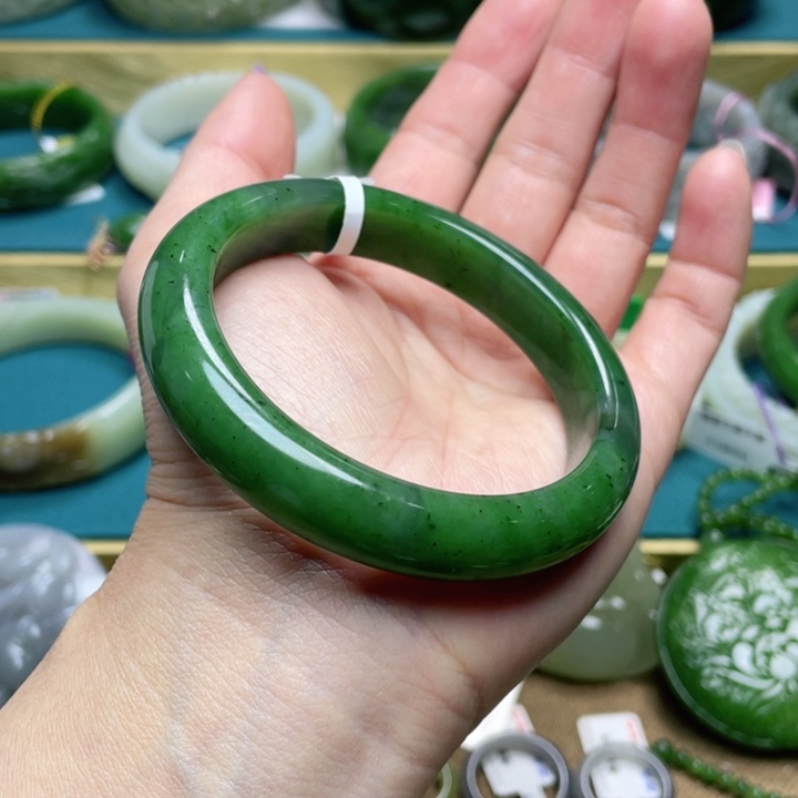 和田玉手镯56+圈口 编号1未镶嵌