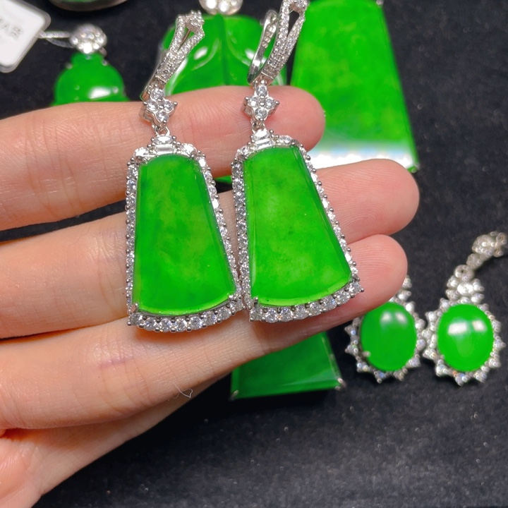 翡翠耳饰银S925镶嵌耳饰