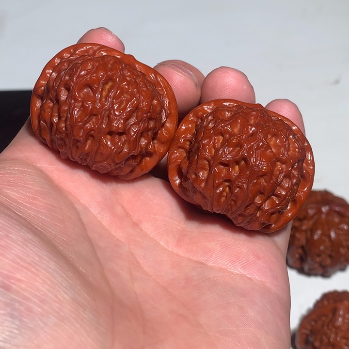 文玩核桃把件血麒麟41.5