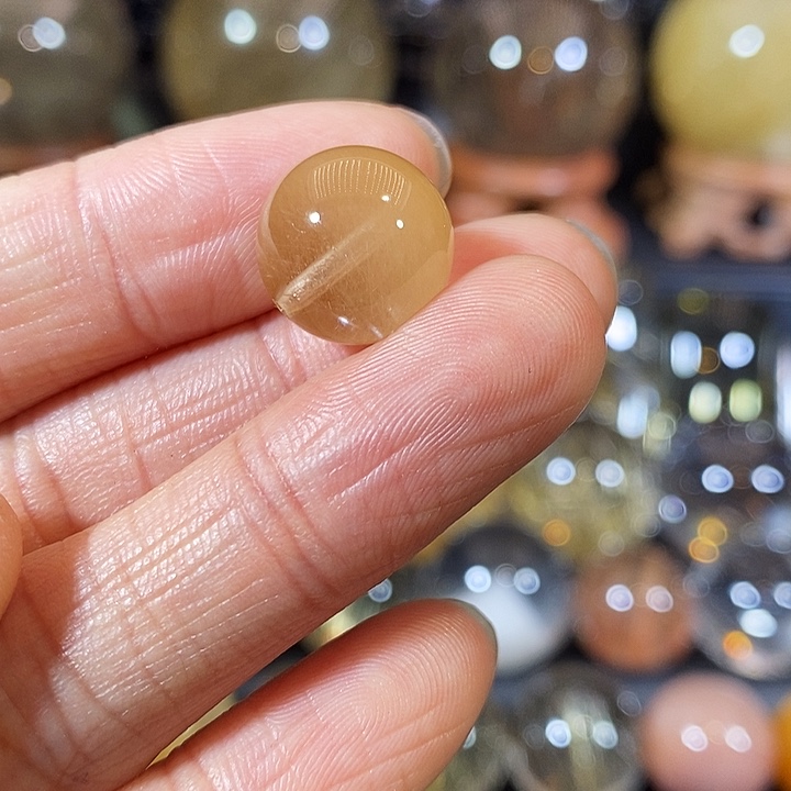 水晶未镶嵌珠宝半成品