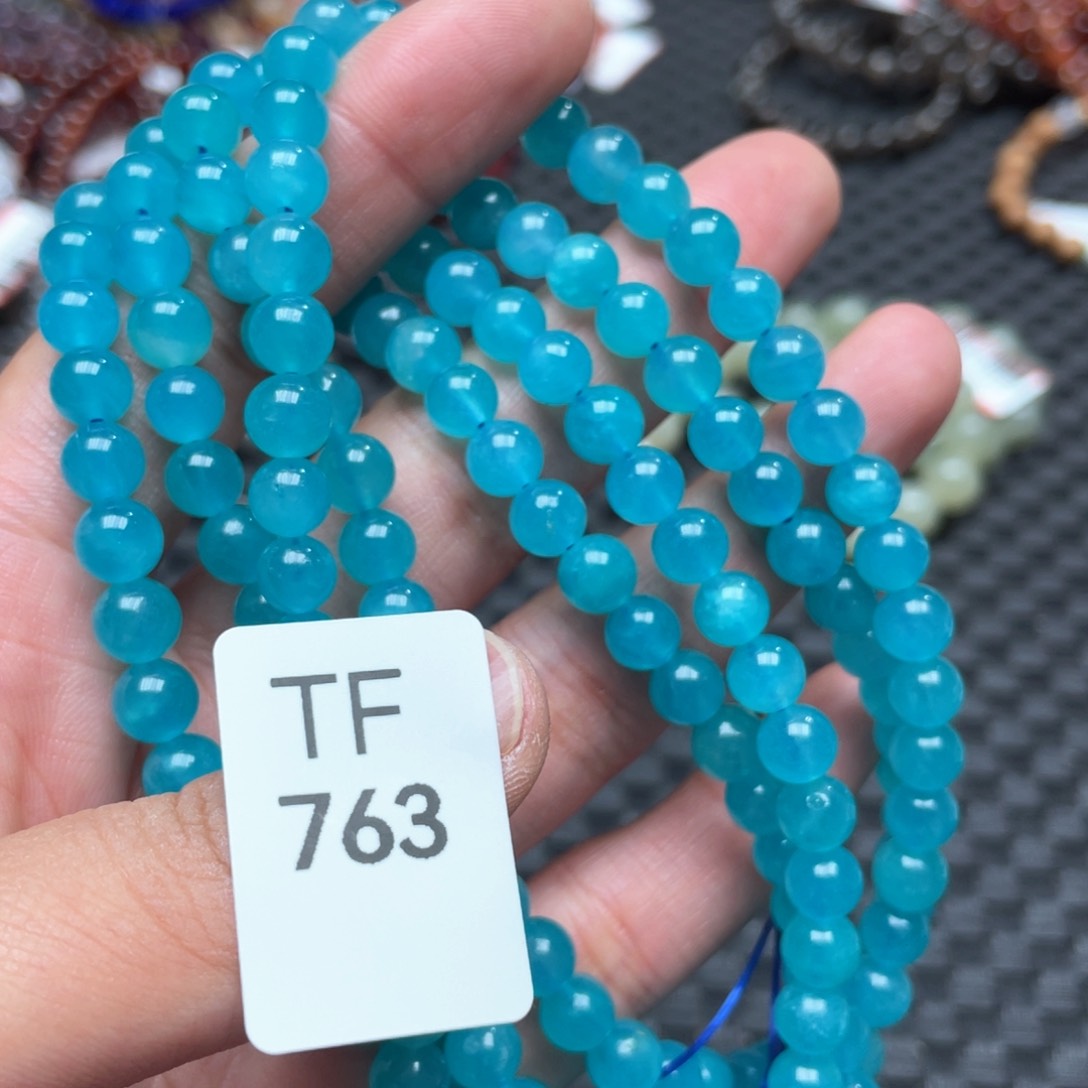 水晶多样性发一只未镶嵌