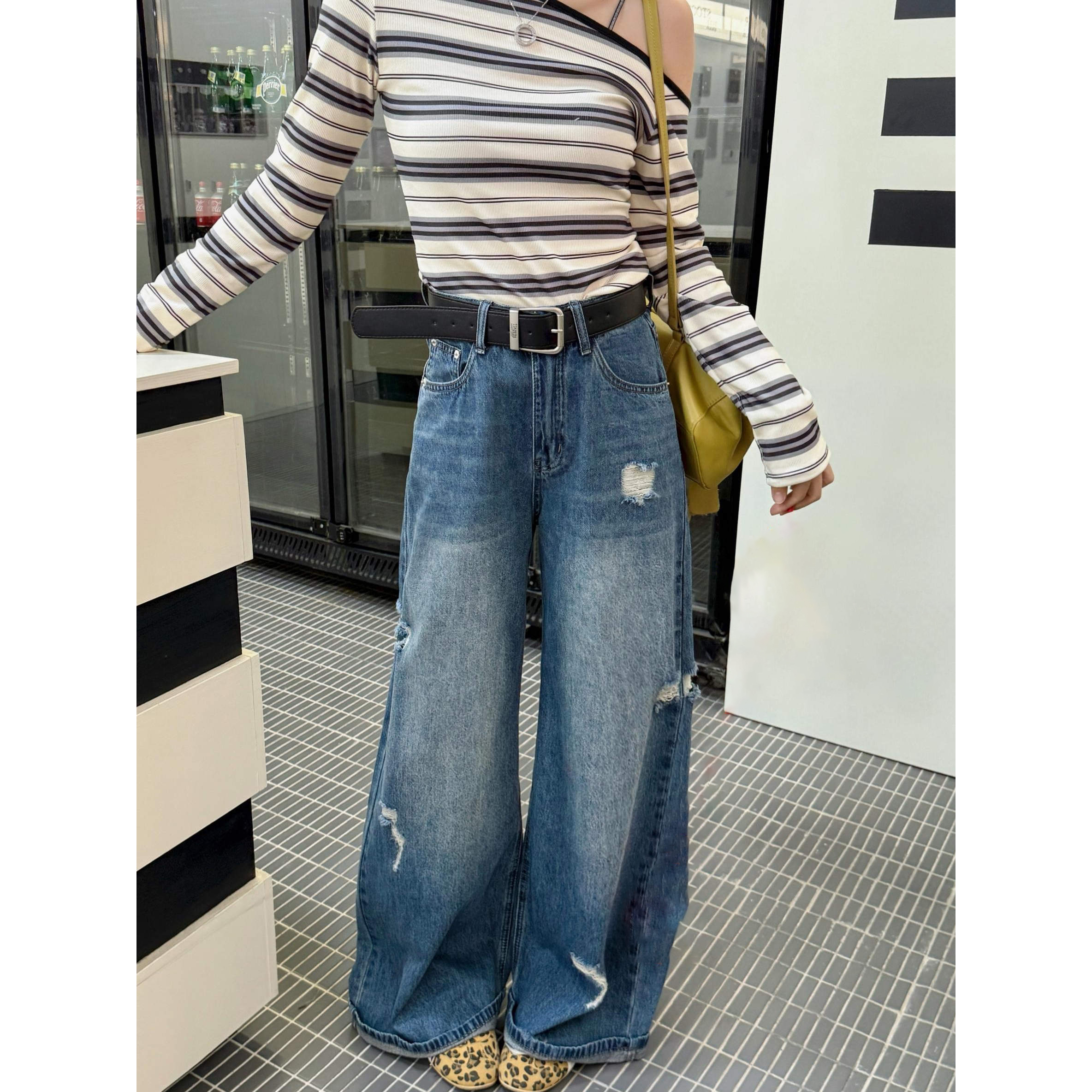 高腰水洗破洞休闲垂感牛仔裤女夏季新款宽松显瘦设计感拖地阔腿裤