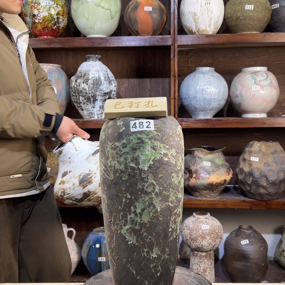 摆件482华凌市场的人多了个月