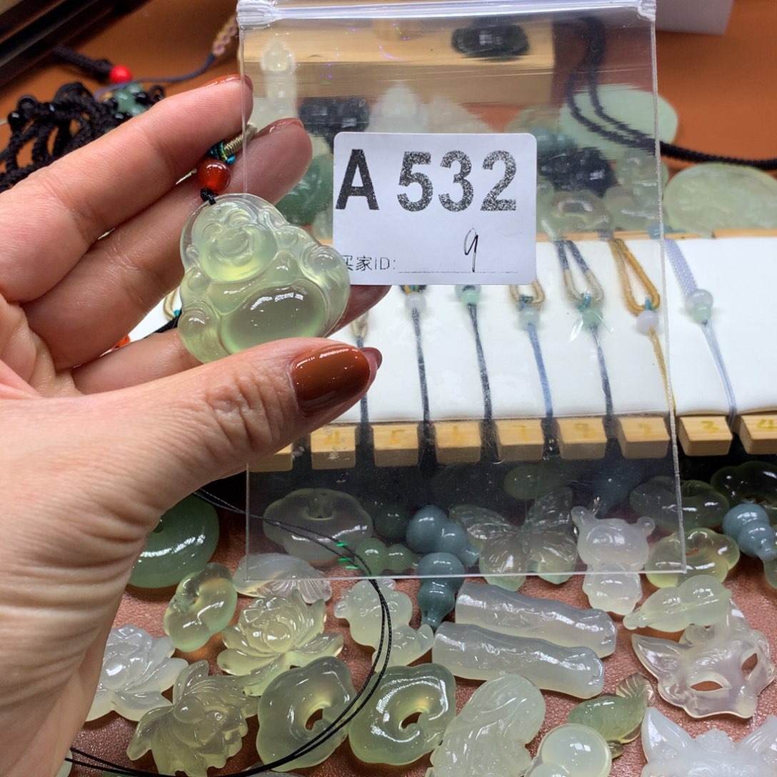 蛇纹石玉未镶嵌岫玉有棉岫玉