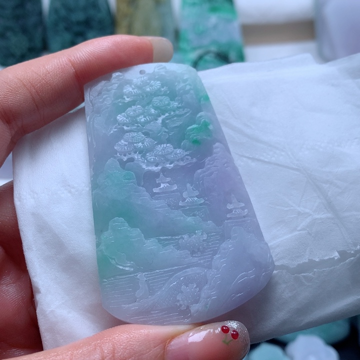 慎***独定制翡翠未镶嵌山水牌