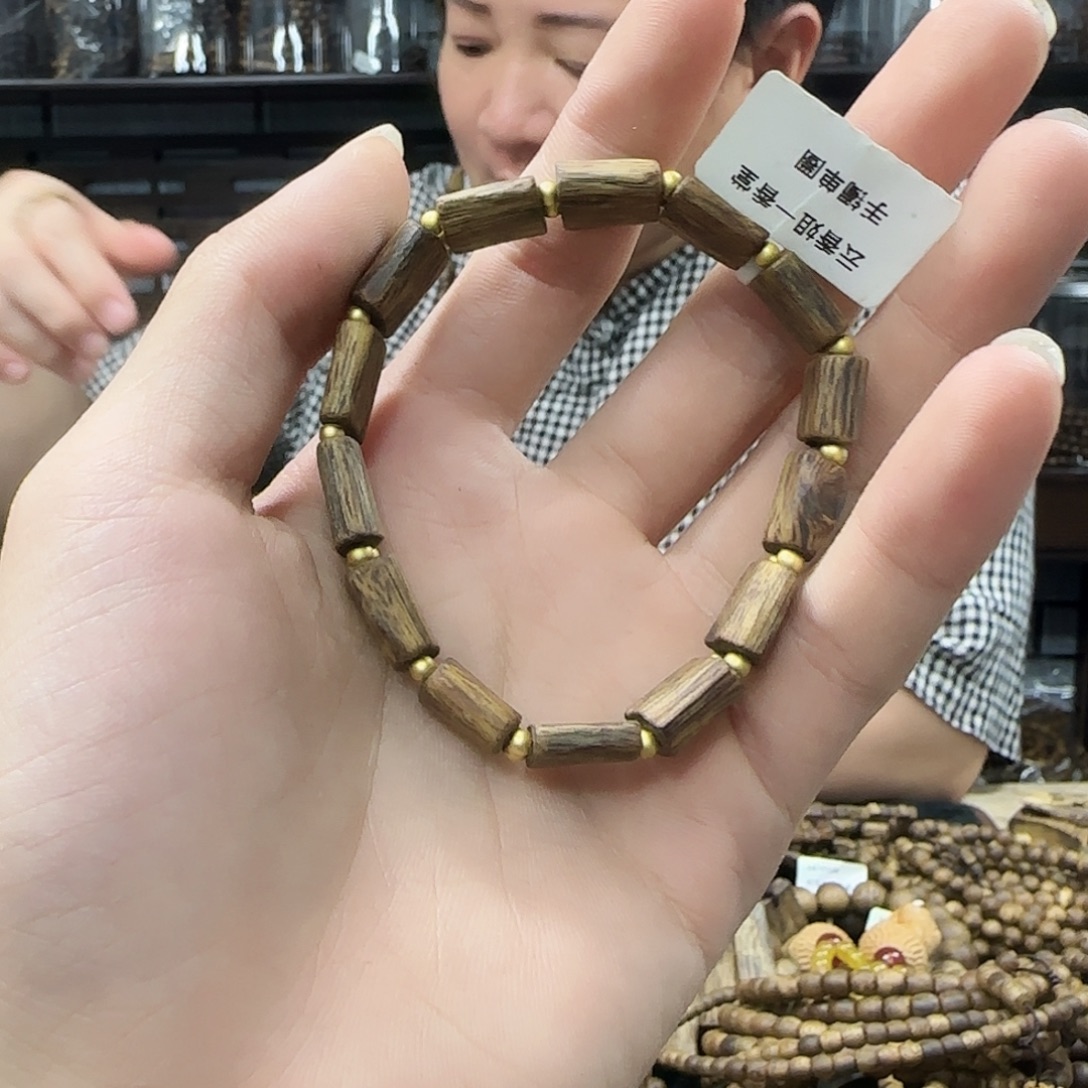 沉香沉香碎屑奇楠沉香手排珠单圈多样性发一