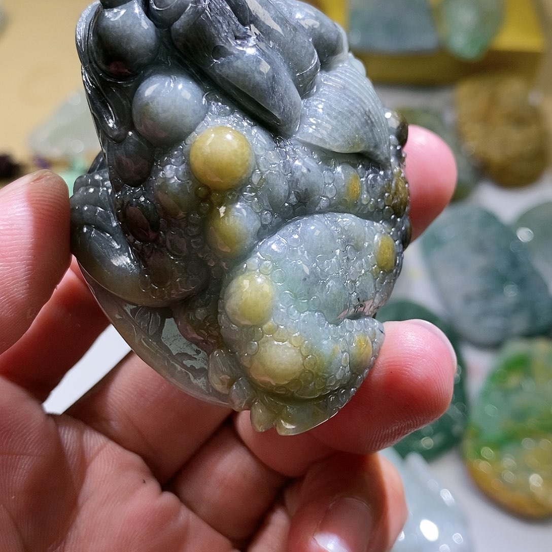 【闪购商品】翡翠颈饰未镶嵌111111111111