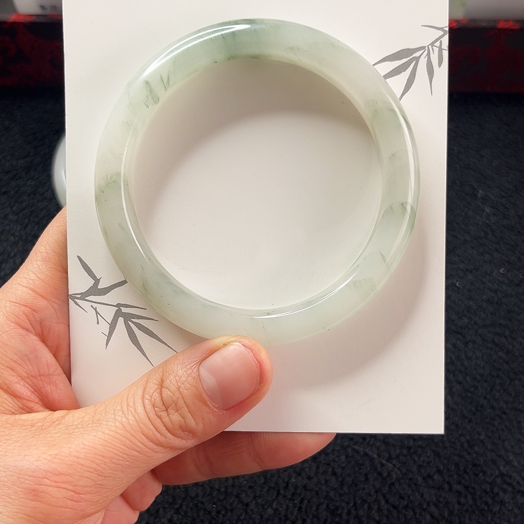 石英质玉未镶嵌手镯6