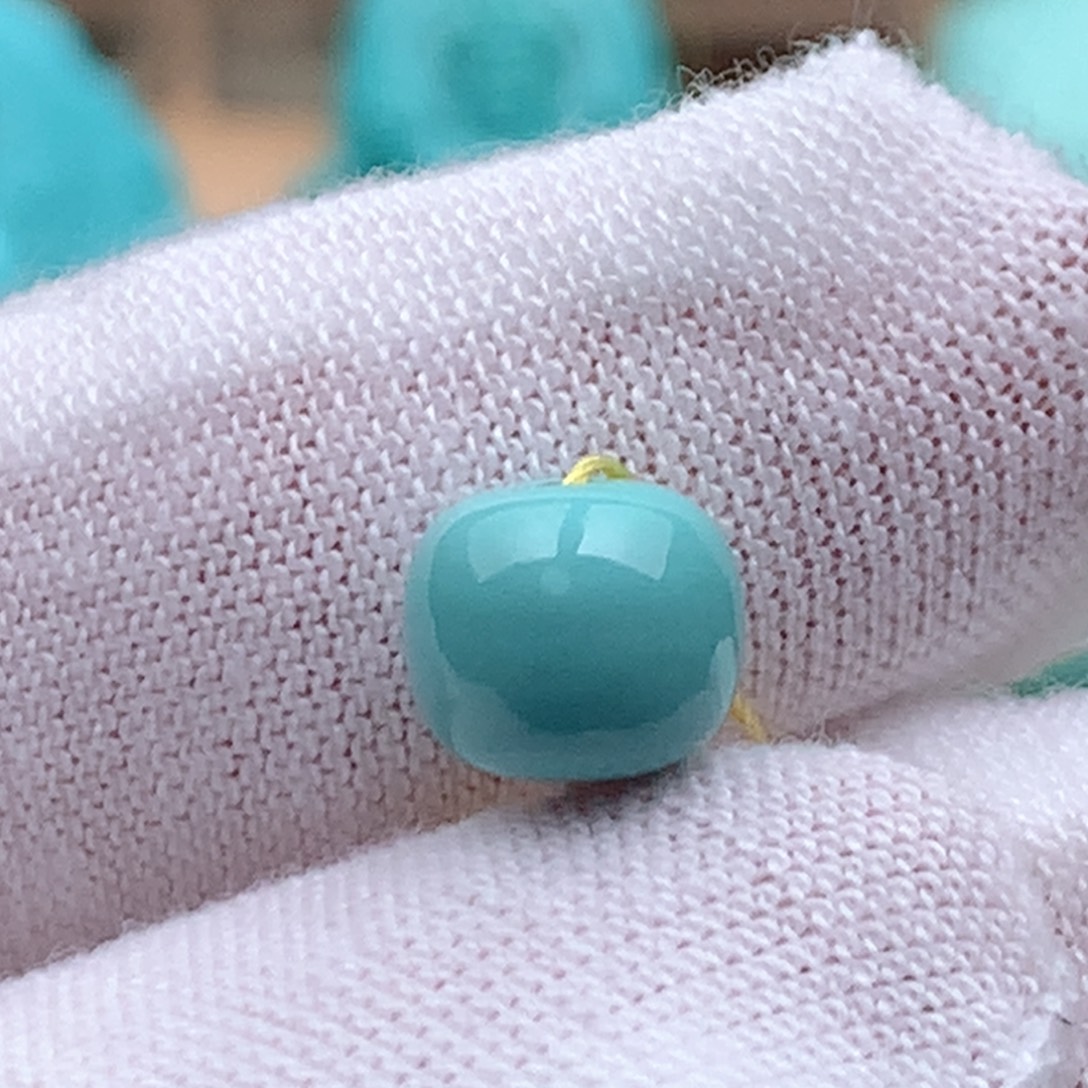 绿松石未镶嵌珠宝奇石8mm