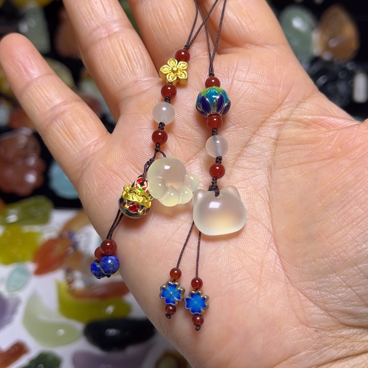 蛇纹石玉未镶嵌吊坠(赠链)