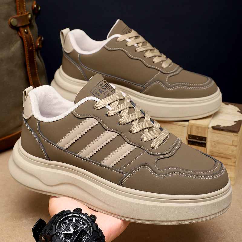 亚王品牌新款品质板鞋学生干净感痞帅男鞋鞋子男款男士休闲鞋百搭