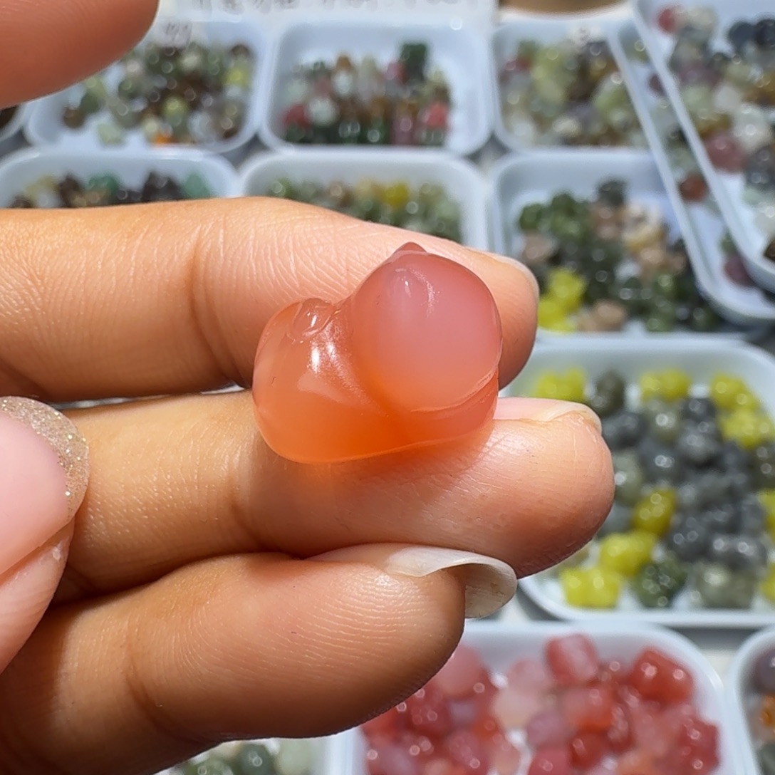 和田玉未镶嵌珠宝奇石