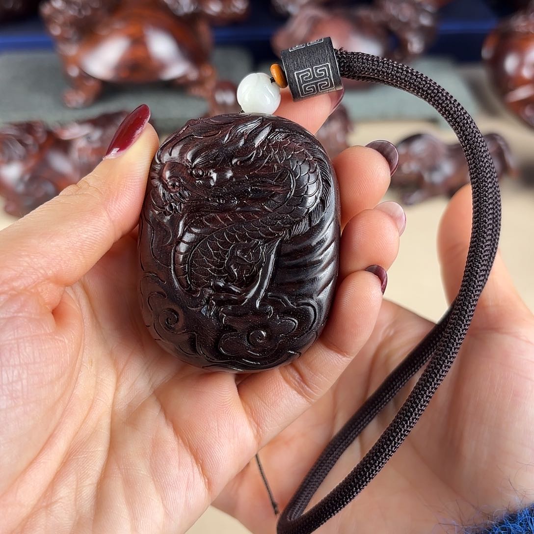 黄花梨/降香黄檀把件把件