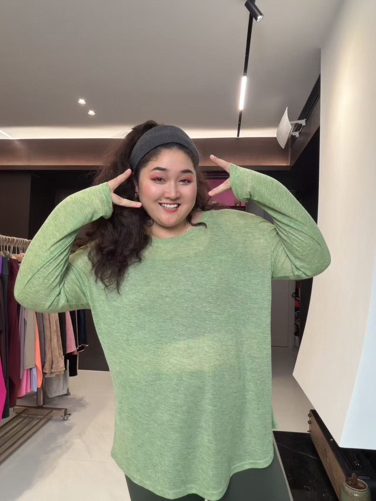 励志女孩大码瑜伽健身速干加长加大宽松长袖罩衫上衣SY-B1