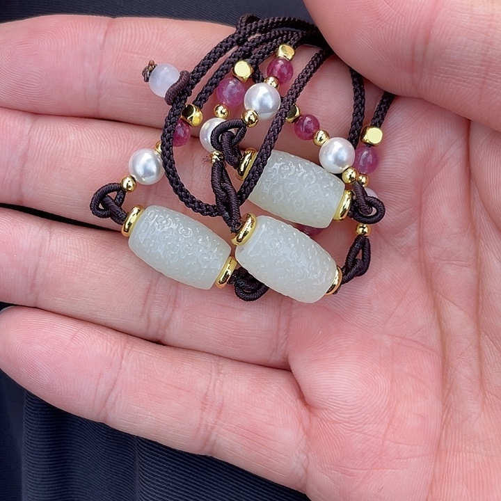 未镶嵌和田玉挂件路路通吊坠多样性发其一