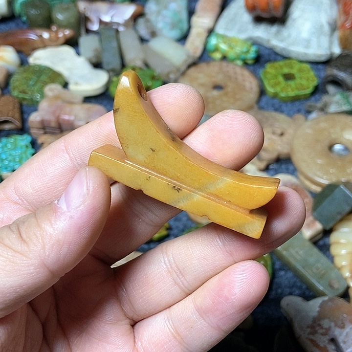 和田玉未镶嵌颈饰164