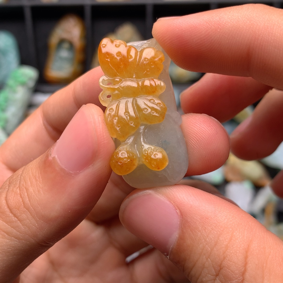定制翡翠未镶嵌翡翠
