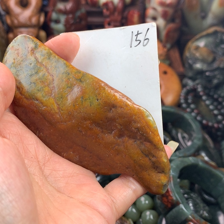 透闪石质玉未镶嵌珠宝奇石