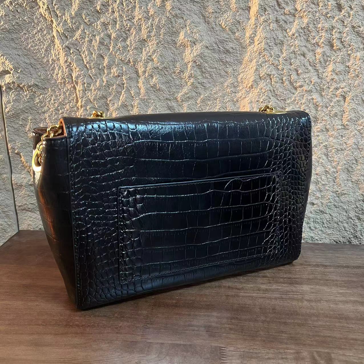 YNPO24年秋冬新款真皮重工女包叉双面