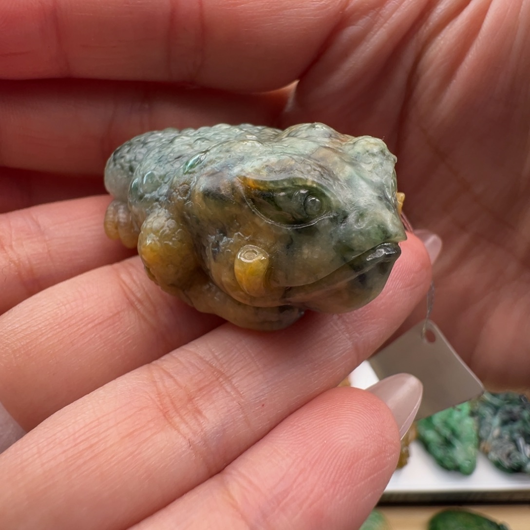 颈饰未镶嵌翡翠天然缅甸翡翠