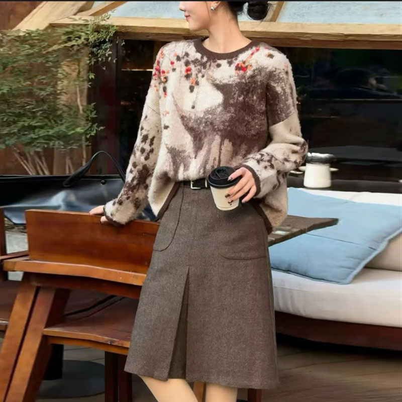 羊毛衫女秋冬2025年新款软糯亲肤拉绒毛衣圆领提花宽松针织羊绒衫