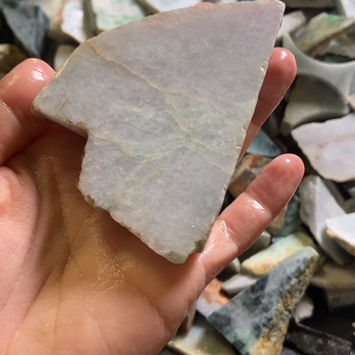 翡翠颈饰未镶嵌天然翡翠